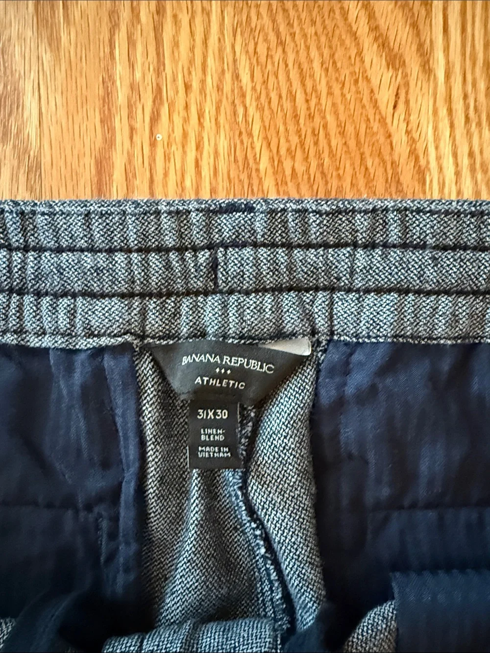 Banana Republic Navy and White Athletic Linen and Cotton Blend Casual Pants